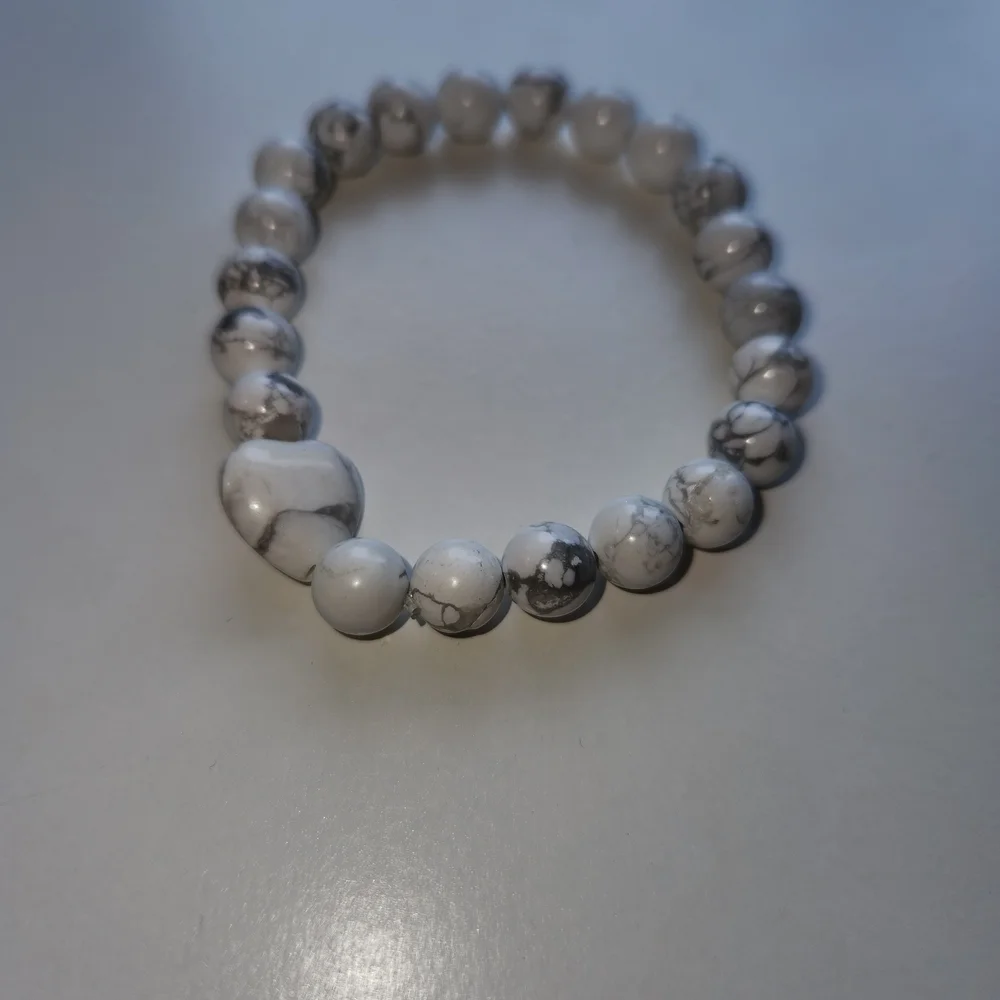 Paparazzi White Marble Bracelet